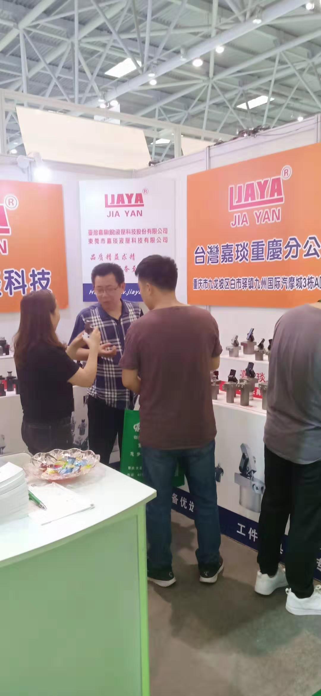 a69f880f4278db90a0a127cacce88992.jpg